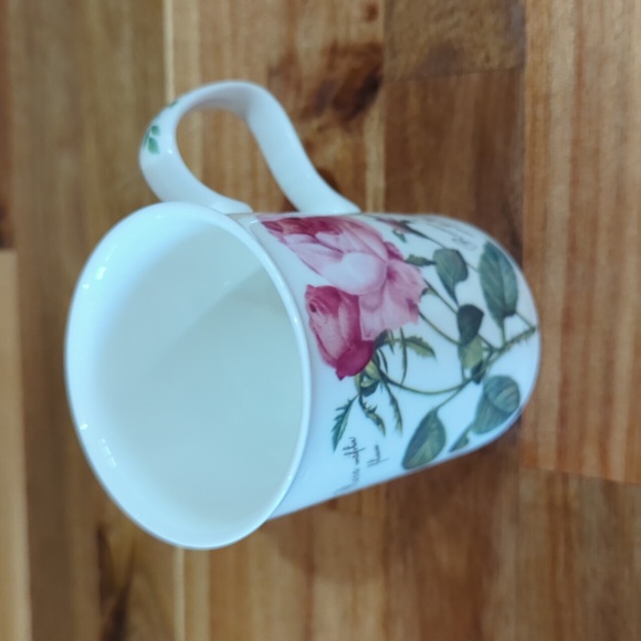 Vintage Roy Kirkham Redoute Roses British Tea Cup Mug Fine Bone China 4" 1996 - Picture 3 of 6